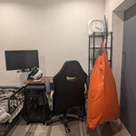 Photo : Single Room - シェアメイト募集。駅徒歩2分、武蔵小杉エリアで外鍵付きの完全個室を週14,000円で