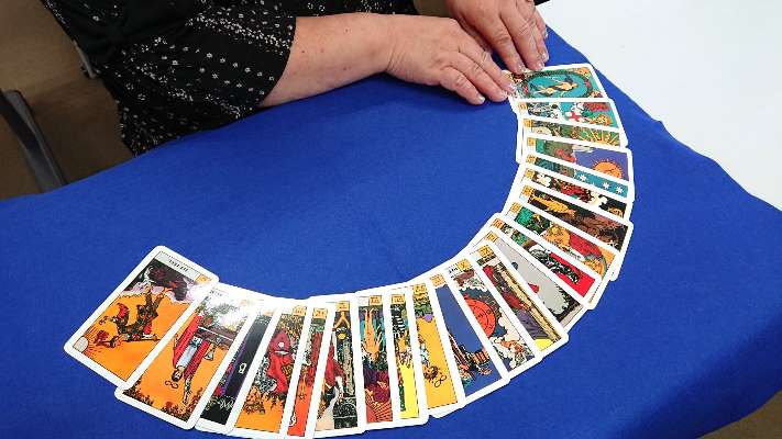 ヒーリングタロット占い 岩見沢 道新文化センター