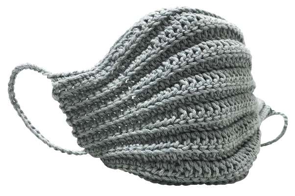 4 手作りで編む毛糸のマスク 道新文化センター