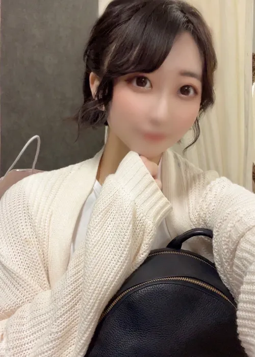  井上　すず 26歳