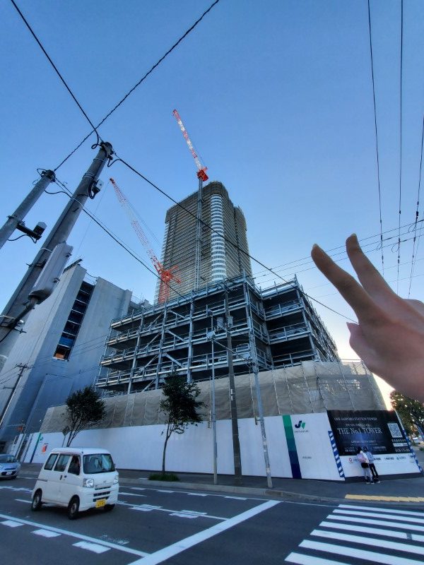 植松研究室：「北8西1地区第一種市街地再開発事業 施設建築物新築工事」の現場を見学しました（CPD認定プログラム）。（2022.10.13）