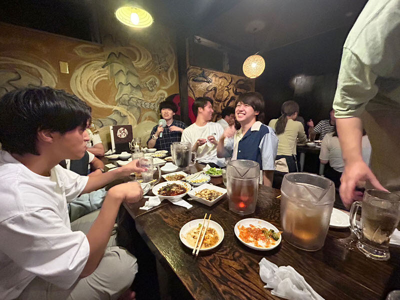 2023年度第2回建築学科ゼミ対抗戦ボーリング大会を開催しました。