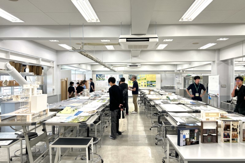 建築学科、夏のオープンキャンパスの模様です!