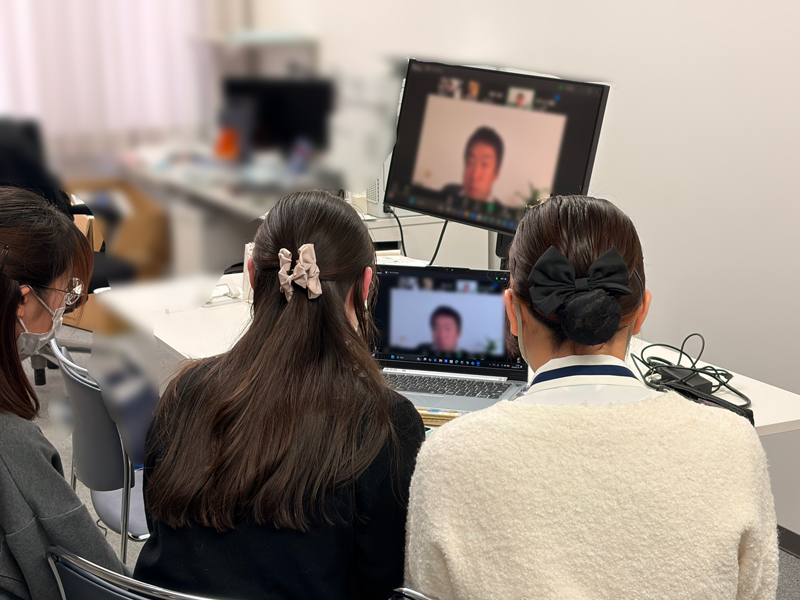 生命工学科の学生チームとNTTアドバンステクノロジ(株)の意見交換が行われました