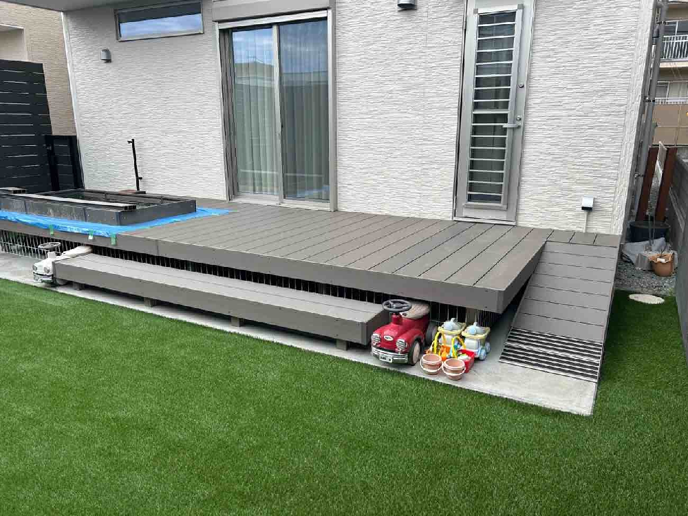 人工木デッキ LIXIL 樹ら楽ステージ.jpg 人工木デッキ LIXIL 樹ら楽ステージ.jpg