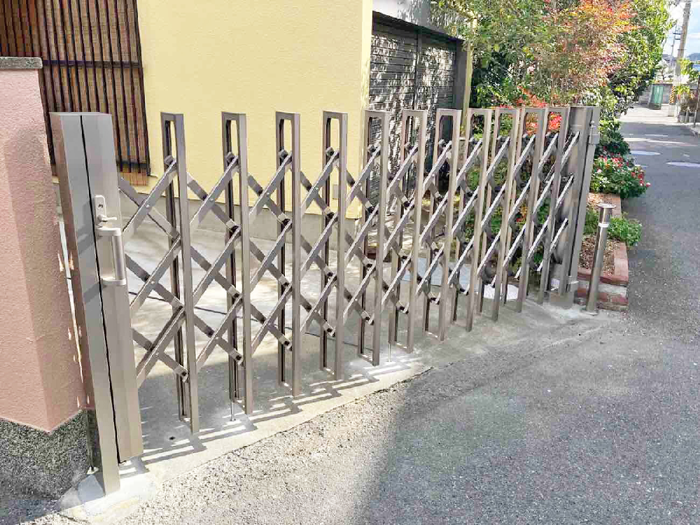 伸縮門扉 四国化成 リフティングアコーHG 伸縮門扉 四国化成 リフティングアコーHG