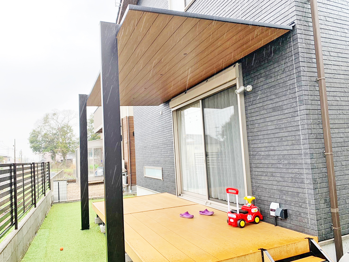 LIXIL 木製調テラスSC 施工例 LIXIL 木製調テラスSC 施工例