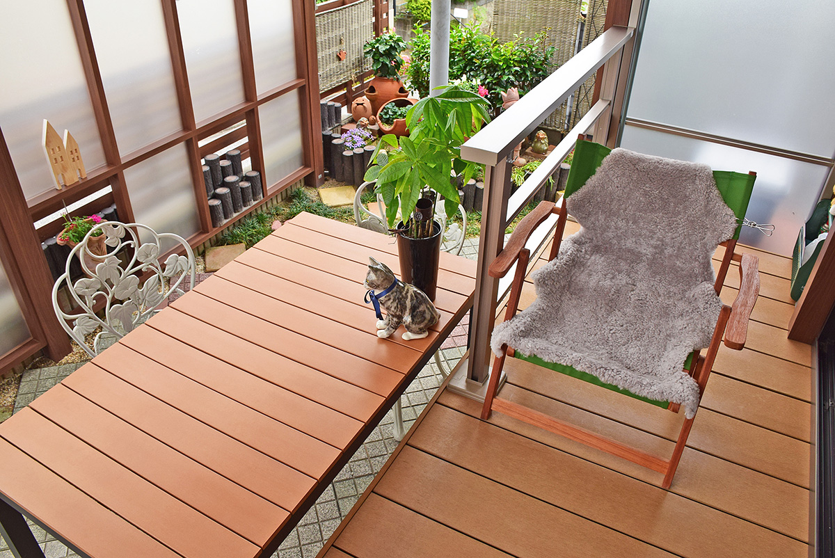 ウッドデッキ　テラス屋根　施工例