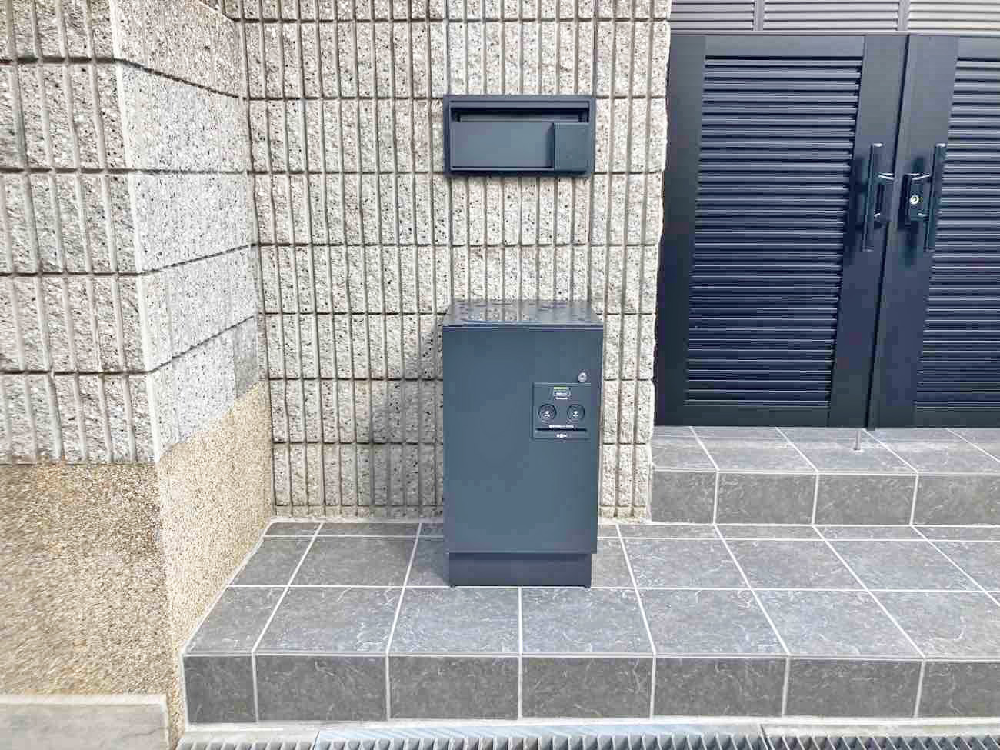 宅配ボックス Panasonic コンボミドル 据え置き.jpg 宅配ボックス Panasonic コンボミドル 据え置き.jpg