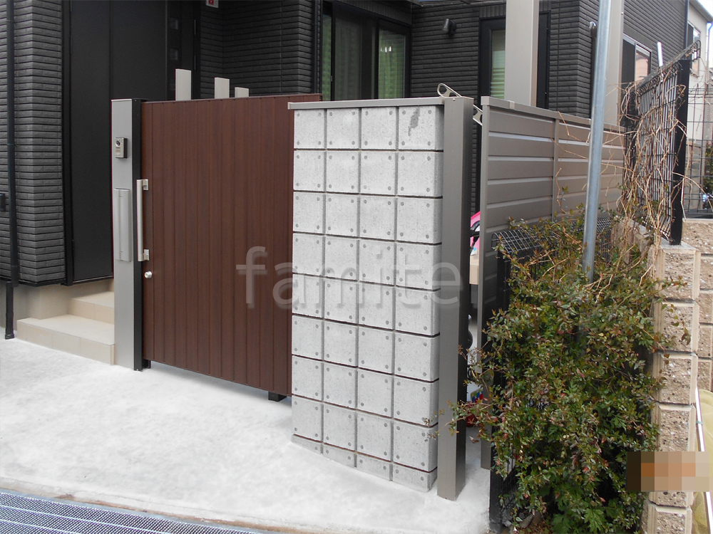 化粧ブロック門柱 東洋工業ソリッドストーン.jpg 化粧ブロック門柱 東洋工業ソリッドストーン.jpg