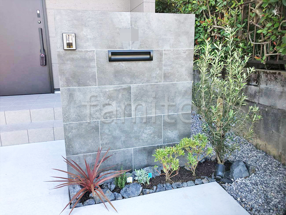 モダン門柱 コルジリネ オリーブ 施工例 モダン門柱 コルジリネ オリーブ 施工例