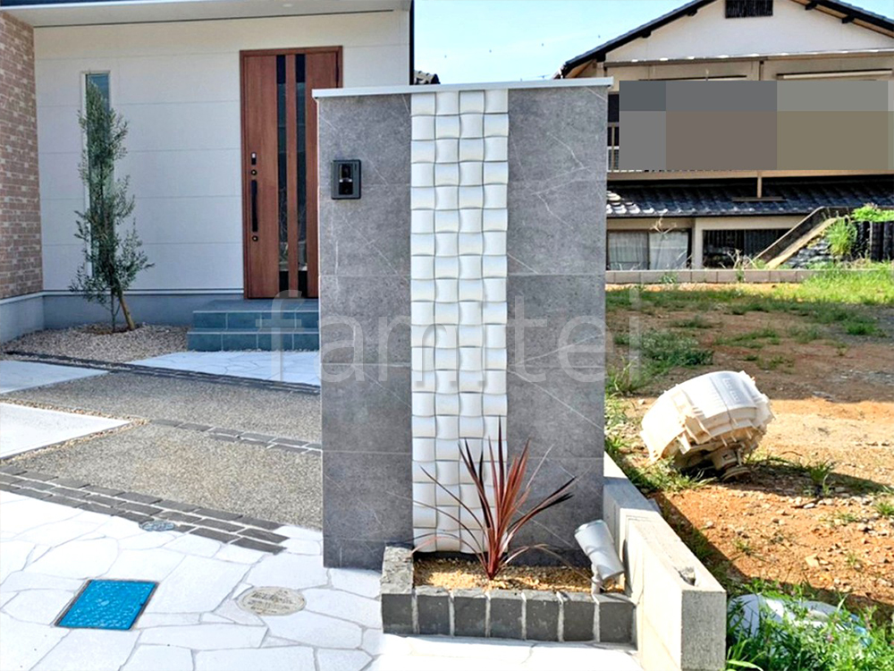 モダン門柱 コルジリネ ワンポイント 施工例 モダン門柱 コルジリネ ワンポイント 施工例