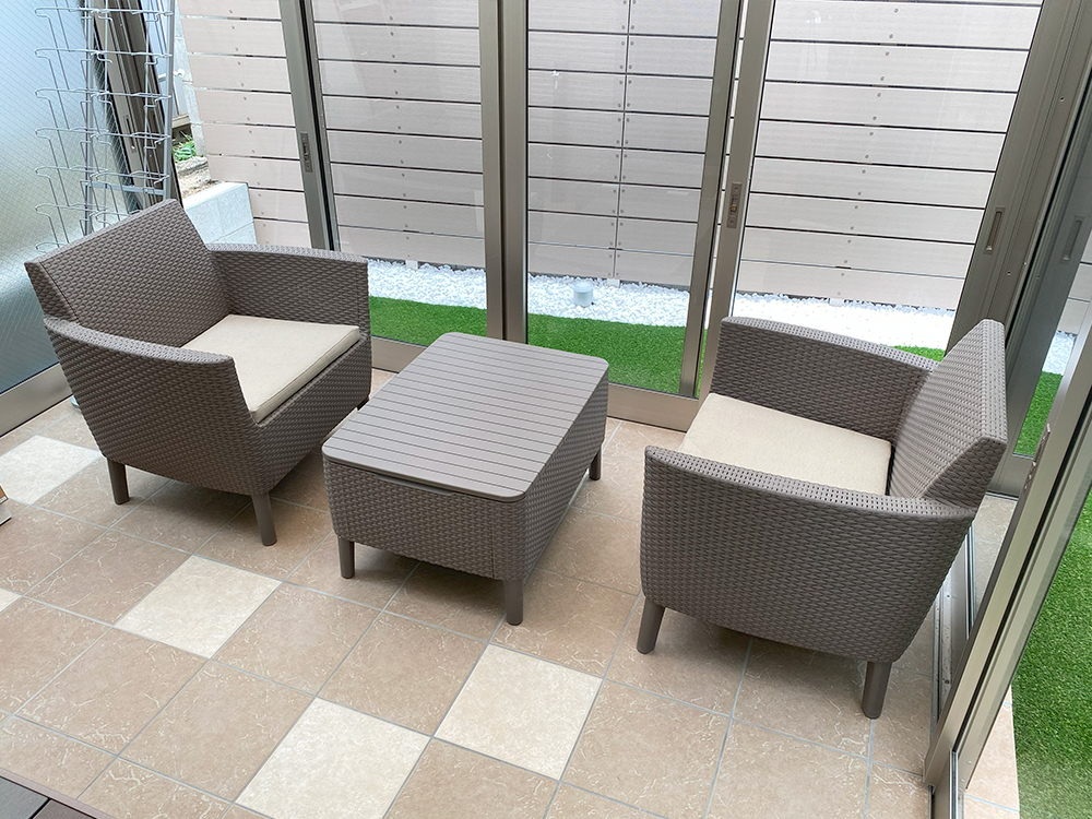 ファミリー庭園新庫店 商談スペース兼休憩スペース ファミリー庭園新庫店 商談スペース兼休憩スペース