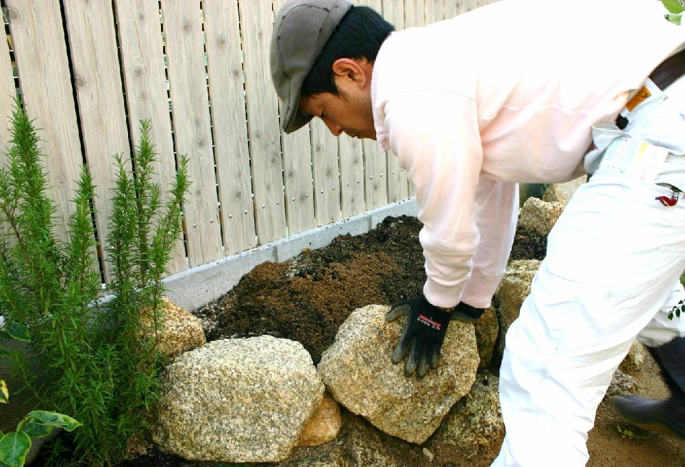 自然ロック石組 自然ロック石組