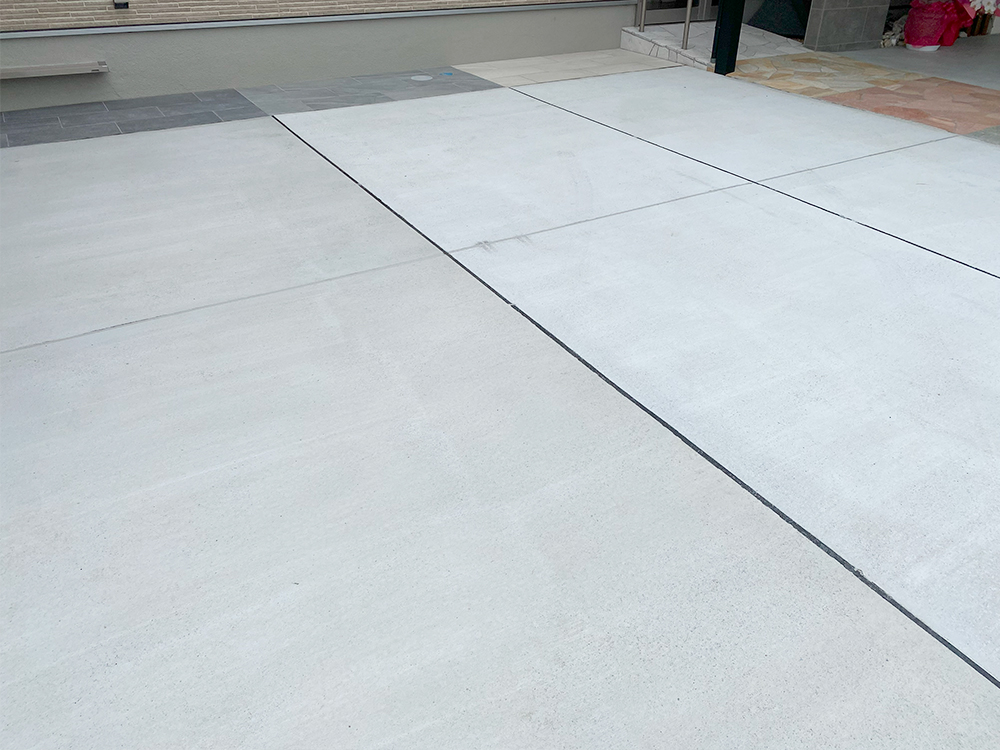 ファミリー庭園兵庫店 展示 土間(伸縮目地) ファミリー庭園兵庫店 展示 土間(伸縮目地)