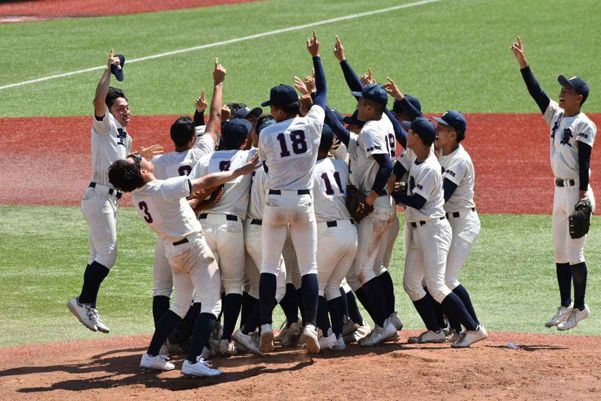 弘前学院聖愛高校　ユニフォーム 弘前学院聖愛高校 ユニフォーム - メルカリ