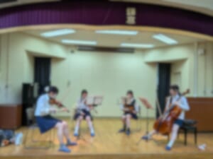 録音前の演奏の様子