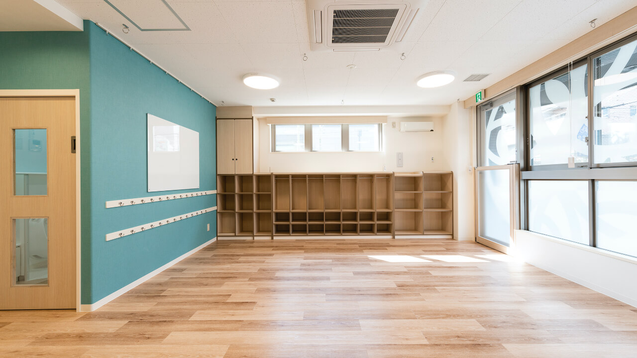 大空と大地のなーさりぃ中野富士見町駅前園 株式会社キッズコーポレーション