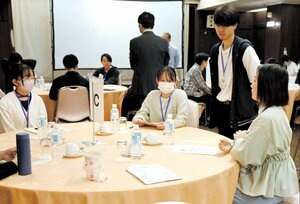 選挙でＳＮＳに真偽不明の投稿　福島県民の情報読解力 向上へ　県選管委が知事選に向け学生講座　社会人など他世代に波及