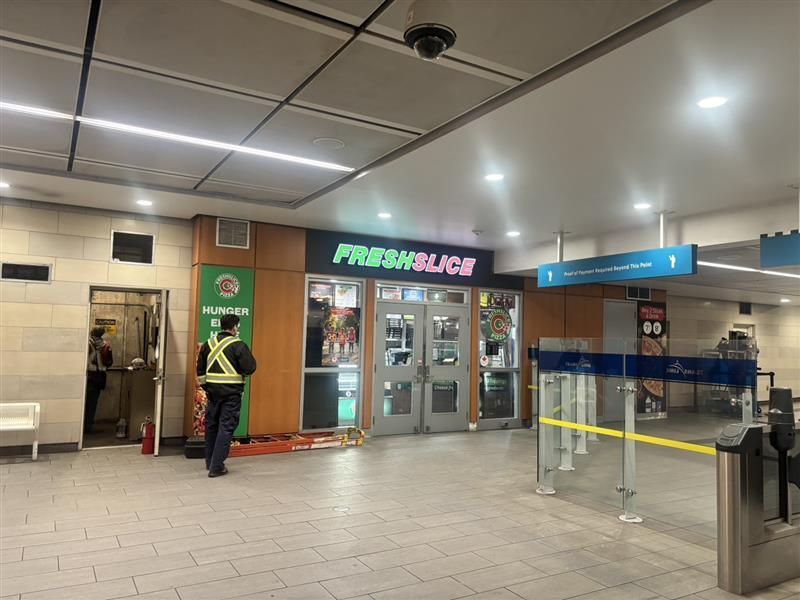 大学生のカナダ日記（１６）　ピザ