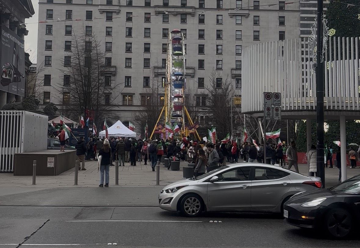 大学生のカナダ日記（２０）　デモ