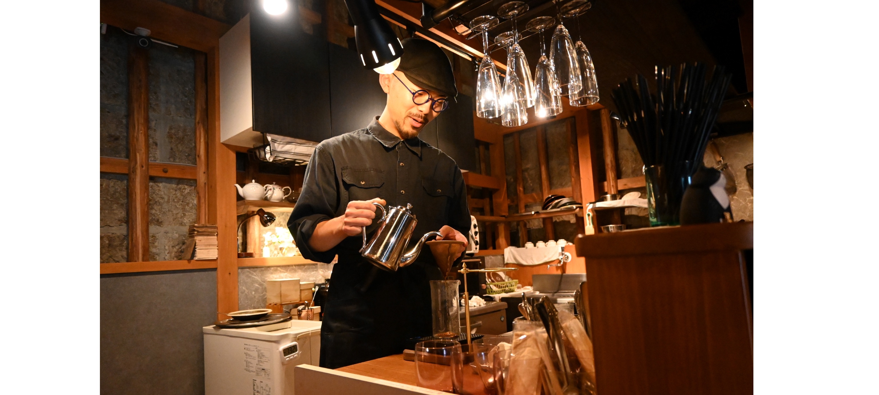 一息つける場所に　Ｕターン　塙出身の生方志弥さん（２５）　ＪＲ磐城浅川駅前つながるＢＡＳＥ　カフェ出店　パスタやコーヒー味わって
