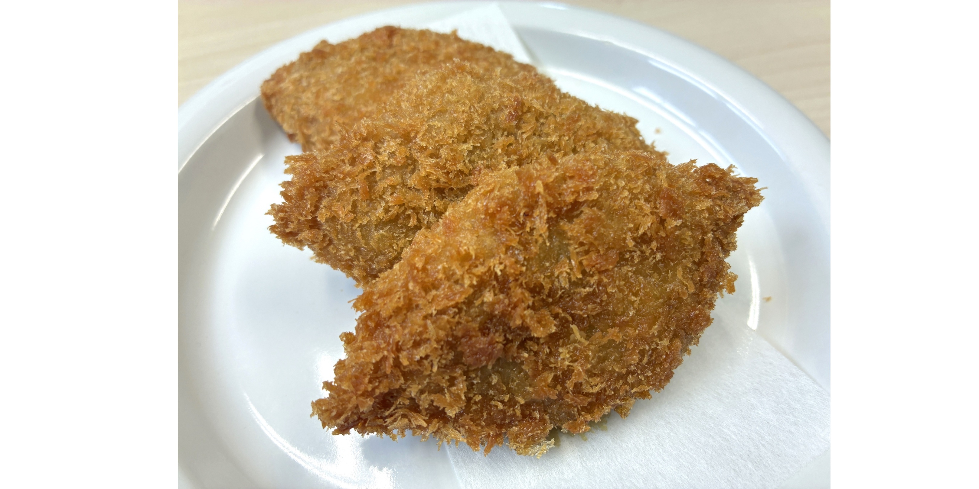 愛されるコロッケ誰でも手軽に　郡山の浅源精肉店　５０円で販売続ける