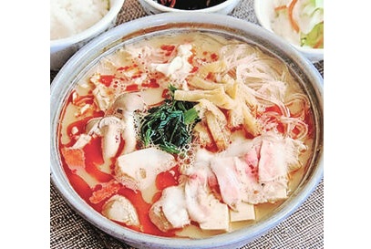 菜々家、麻辣湯（マーラータン）定食を定番メニュー化