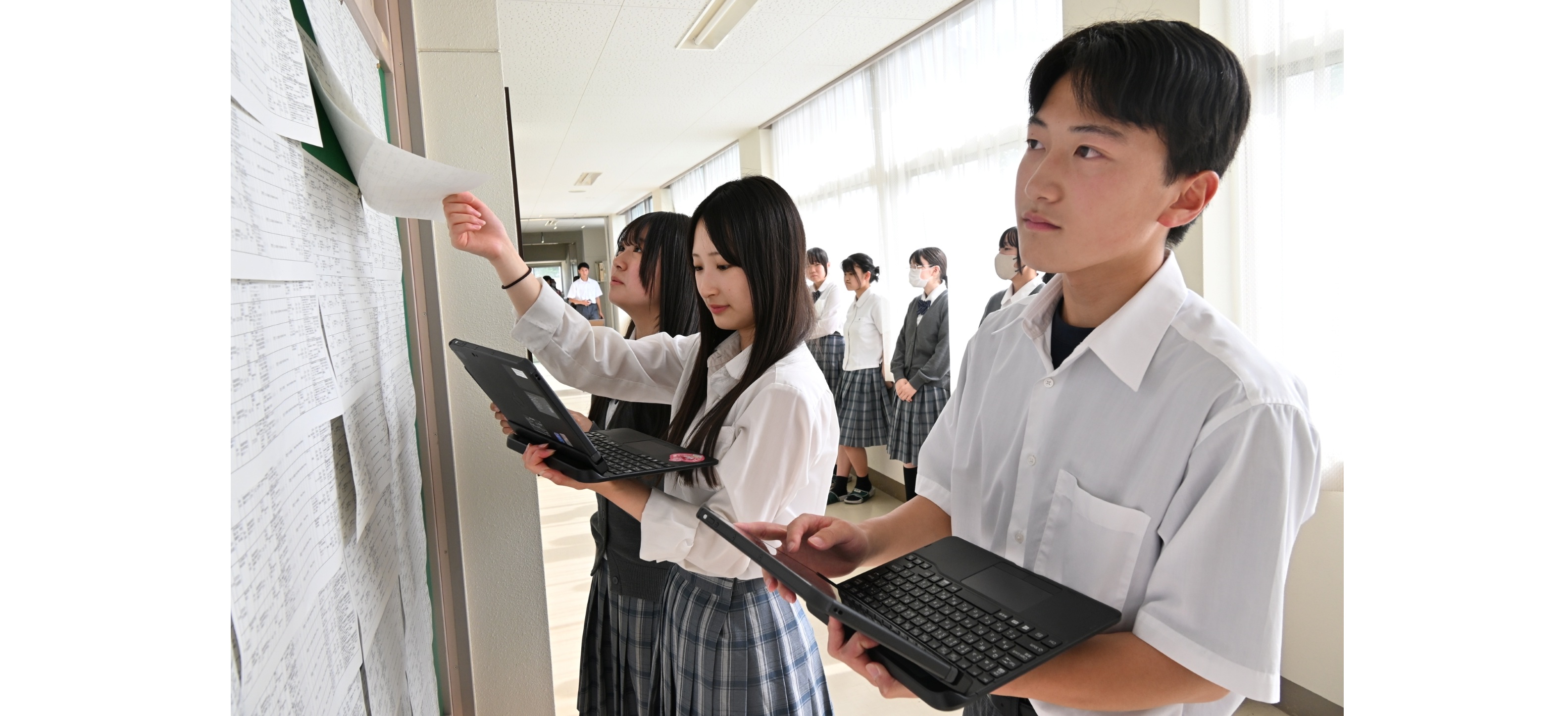 ２０２７年春卒高校生の求人公開　今年も「売り手市場」　件数３２４９件、前年同期比１５９件増