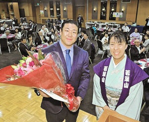 「大波３兄弟」元幕下若隆元の現役引退・若者頭就任　ファンに感謝伝える福島で祝う会