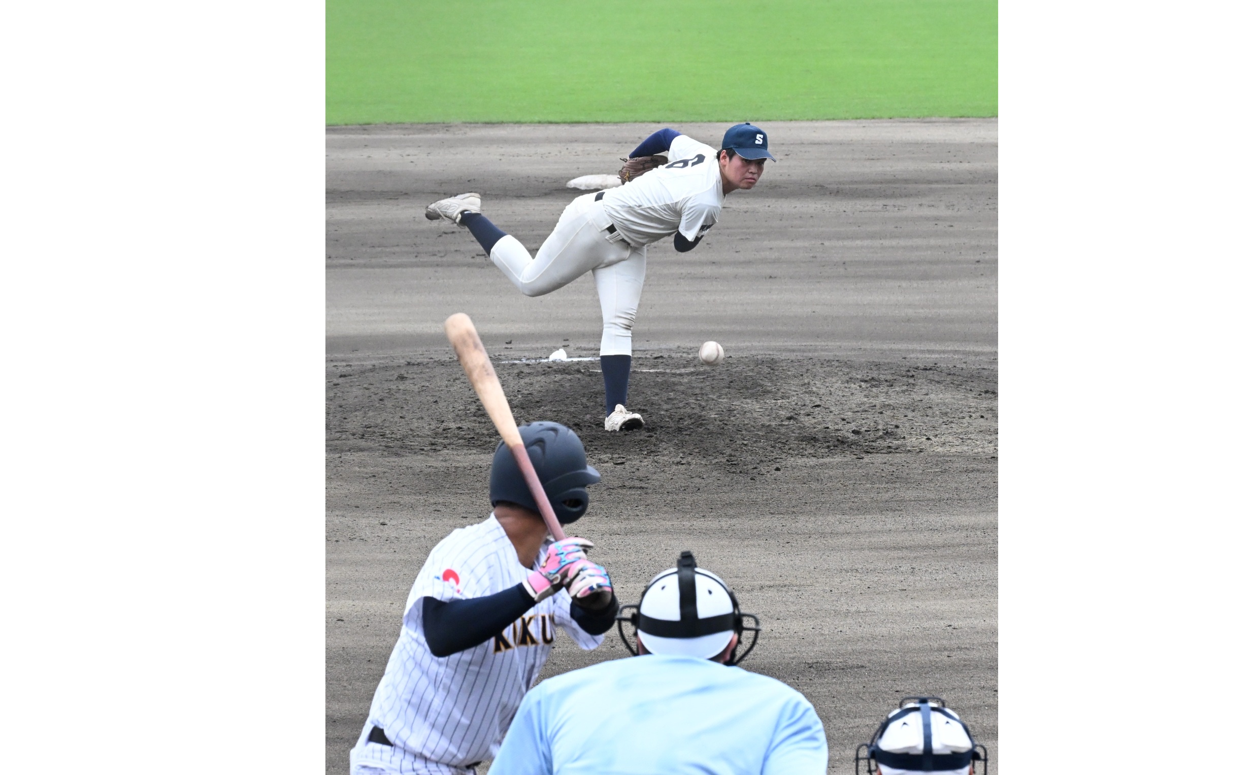 高校野球と大学野球　どっちが勝利？　選抜チーム同士で交流試合　ヨーク開成山スタジアム