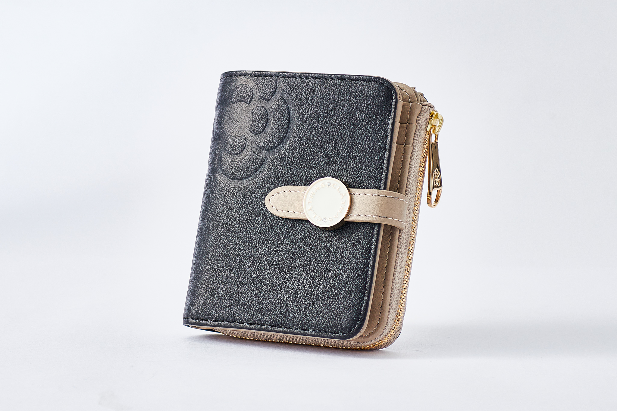 ブラン 2つ折り財布 | CLATHAS（クレイサス）のプレゼント