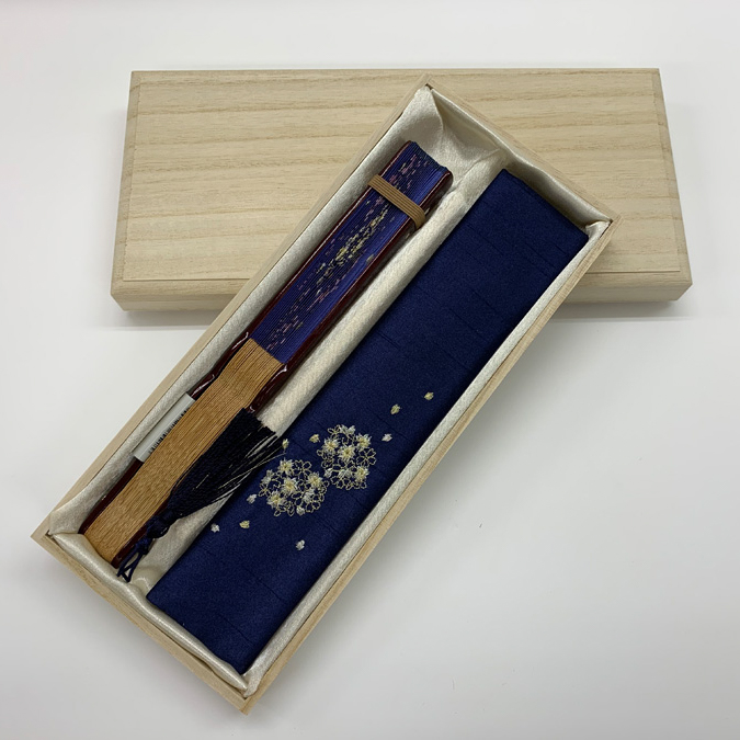 中島千波桜吹雪刺繍セット | Tamagawa Sensu（玉川扇子）の