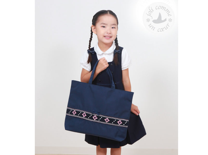 スモッキング刺繍入りレッスンバッグ | joli comme un coeur（ジョリ