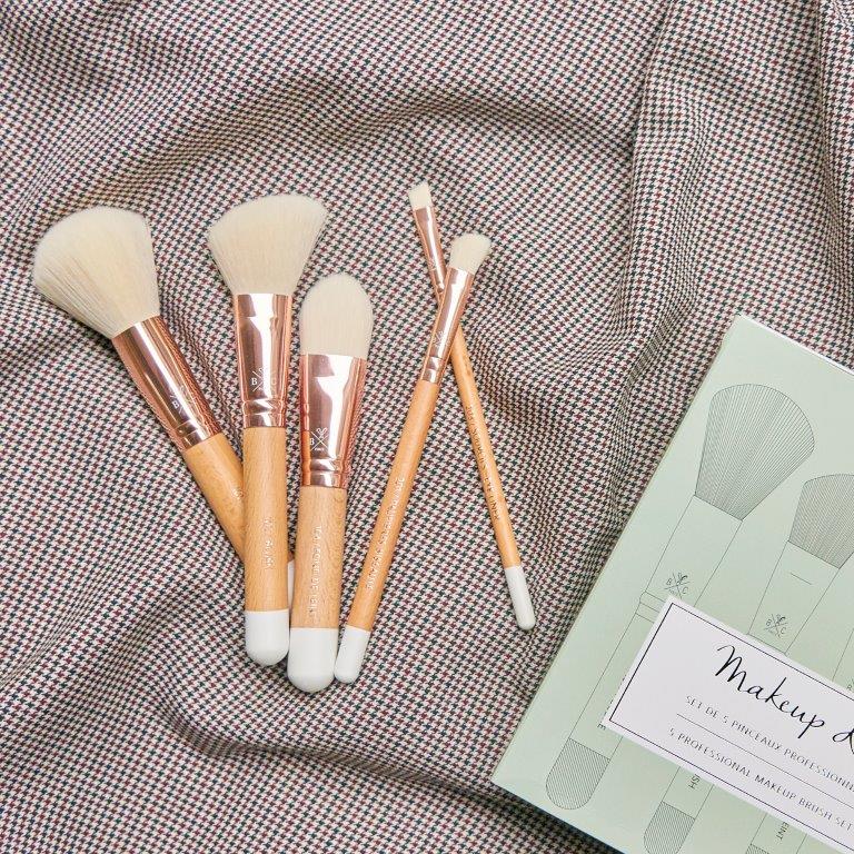 メイクブラシセット | BACHCA（バシュカ）のプレゼント・ギフト通販