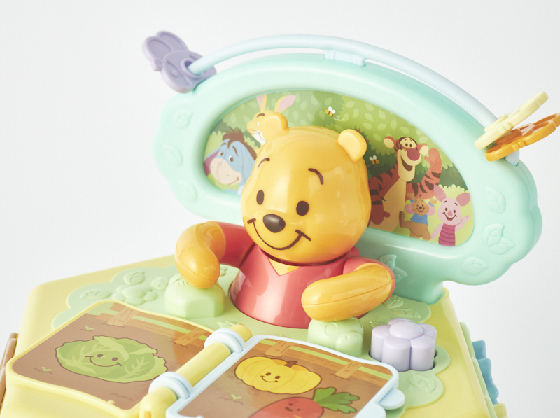 はじめて英語くまのプーさん絵本でおしゃべり！ゆびさき知育いっぱいできた　新品 Amazon.co.jp: はじめて英語 くまのプーさん 絵本でおしゃべり! ゆび