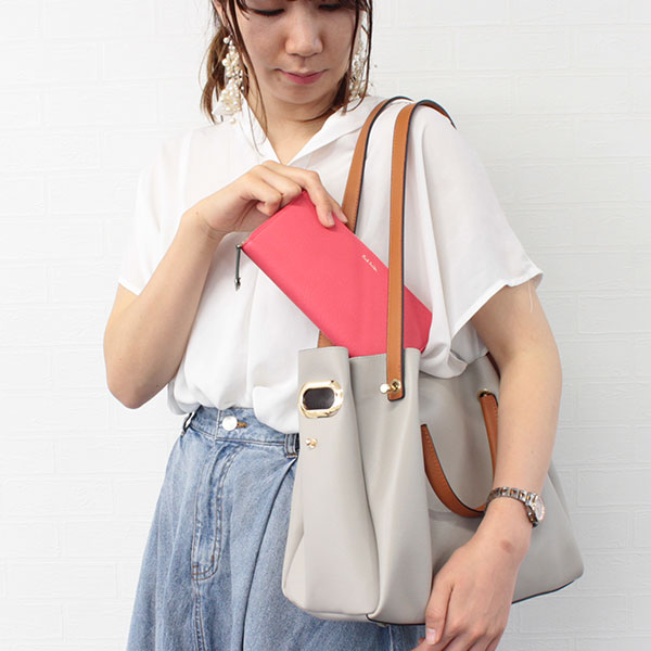 財布 レディース ラウンドファスナー長財布 ハートプル 863578 PWU916