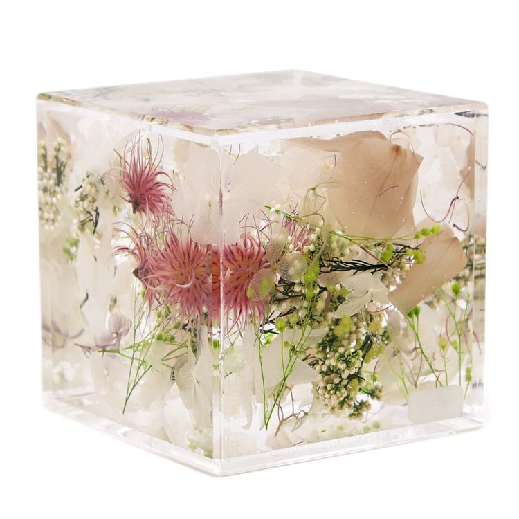 hikka ブルームアクア キューブ ハーバリウム 花 飾り インテリア ブルームアクア キューブ 全10種 | hikka（ヒッカ）のプレゼント