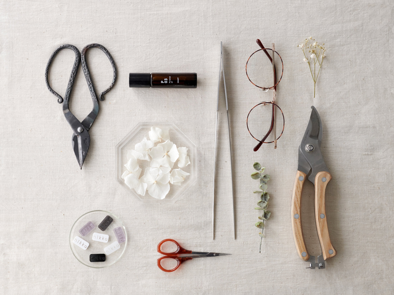 hikka ブルームアクア キューブ ハーバリウム 花 飾り インテリア ブルームアクア キューブ 全10種 | hikka（ヒッカ）のプレゼント