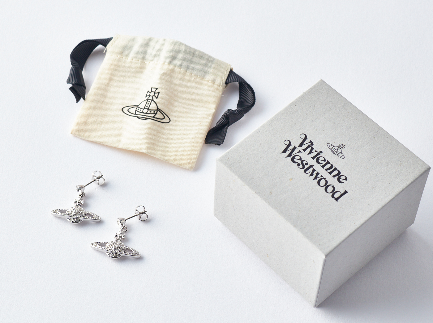 Vivienne Westwood MINI BAS RELIEF DROP EARRINGS | Vivienne