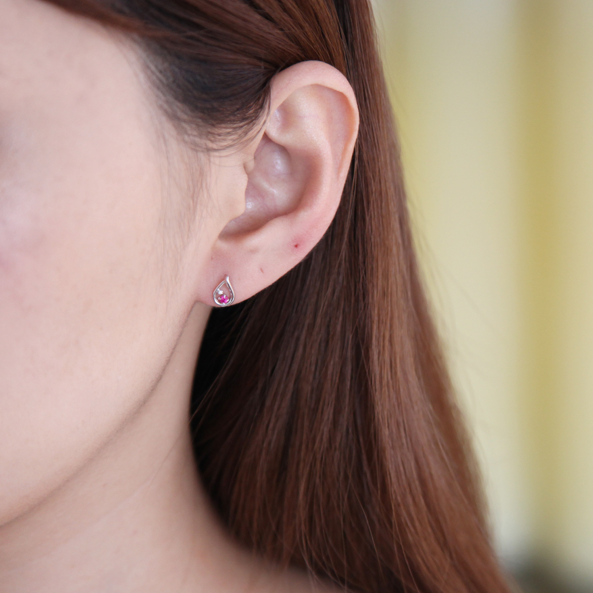 4°C ヨンドシー ピアス 雫 ゴールド オルゴール 新品 プレゼント 4°C ヨンドシー ピアス 雫 ゴールド オルゴール 新品 プレゼント