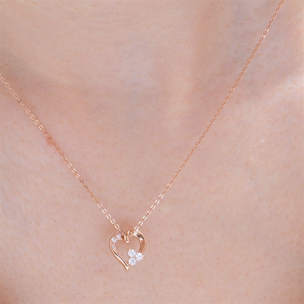 名入れ】フラワーハートネックレス&オルゴールケースセット | Canal4