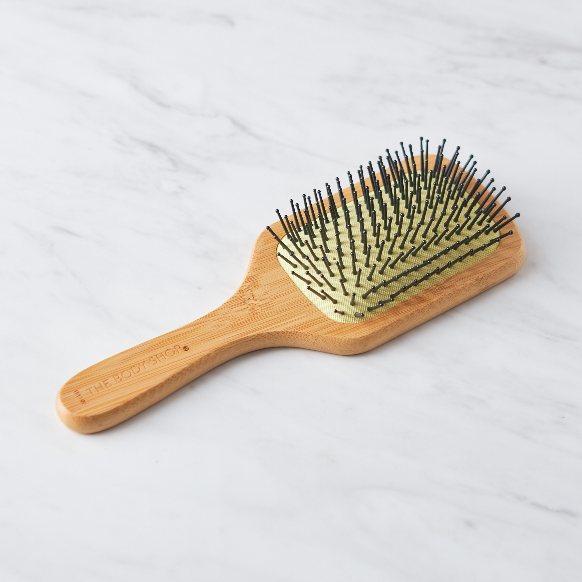 名入れ刻印】髪が潤う木製パドルブラシ&ヘアセラムセット | THE BODY