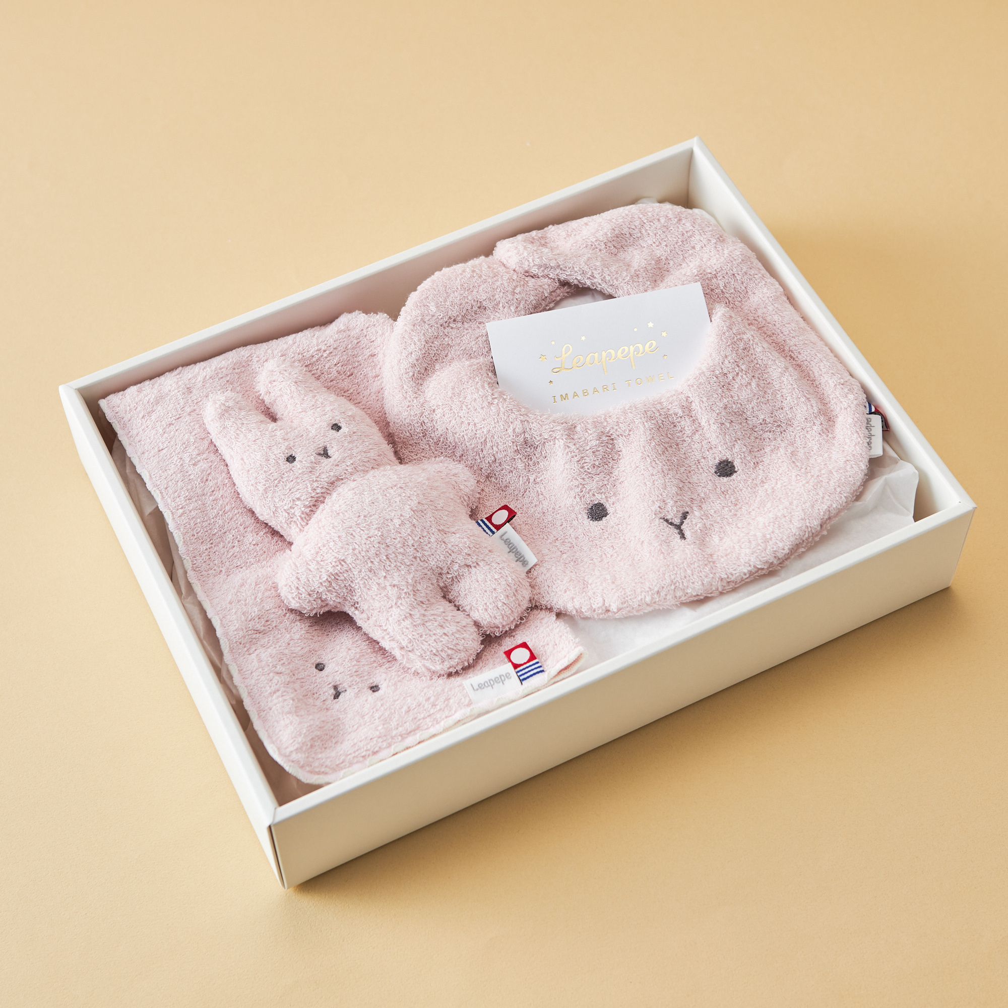 名入れギフト】今治タオル スタイ&ラトル&ハンカチセット | Leapepe