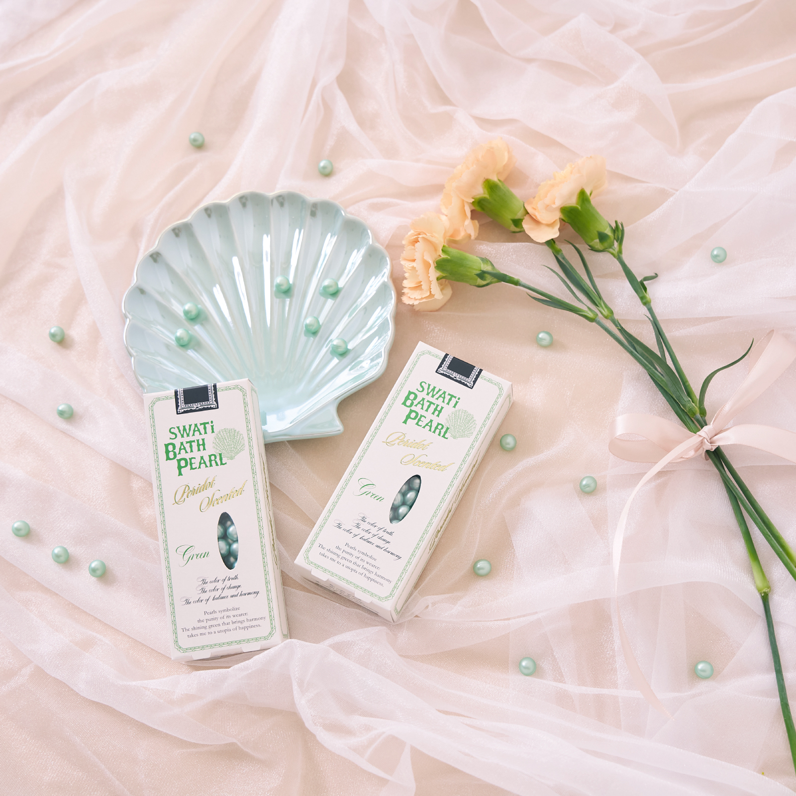 二段式サプライズボックス】アンティーク風コスメセット