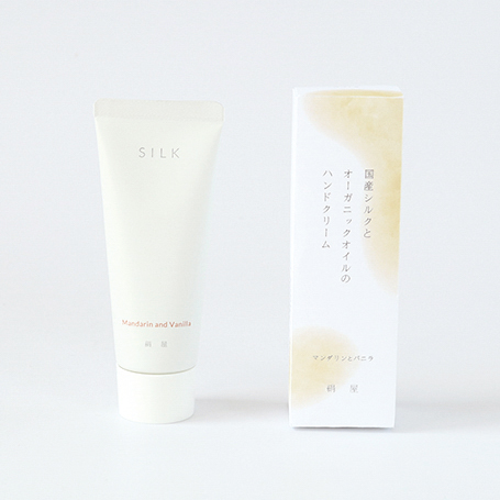 高級シルクのハンドケアセットBOX | 絹屋（きぬや） TANP（タンプ