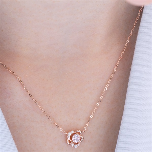 ♡K18 14Kシマキャプシーヌフラワーデザイン 天然石 ネックレストップ♡ ♡18K 14Kシマキャプシーヌフラワーデザイン 天然石 ネックレス