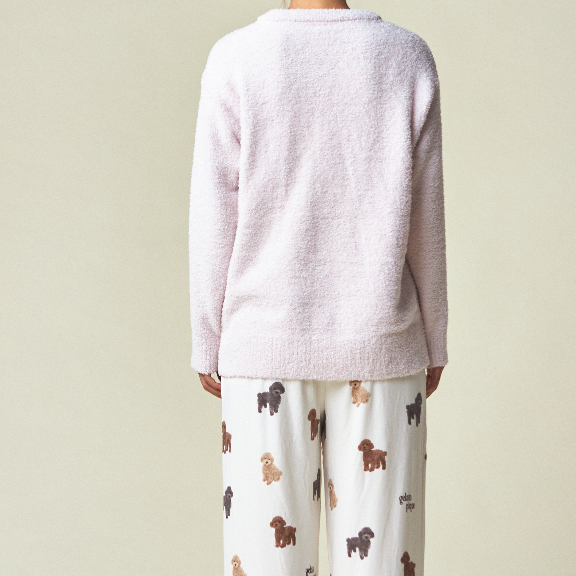 ベビモコさがらロゴプルオーバーと選べるパンツの上下セット | gelato