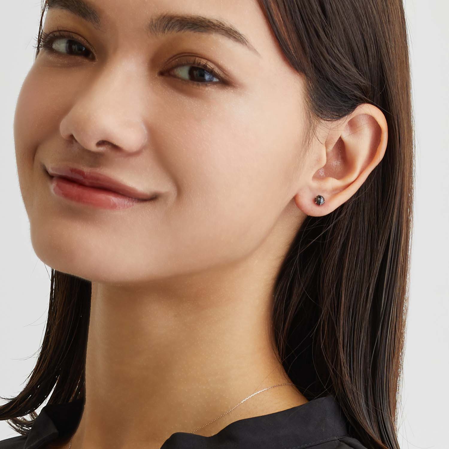 ピアス ブラックダイヤモンド 計1ct 一粒 ローズカット 6本爪 | LARA