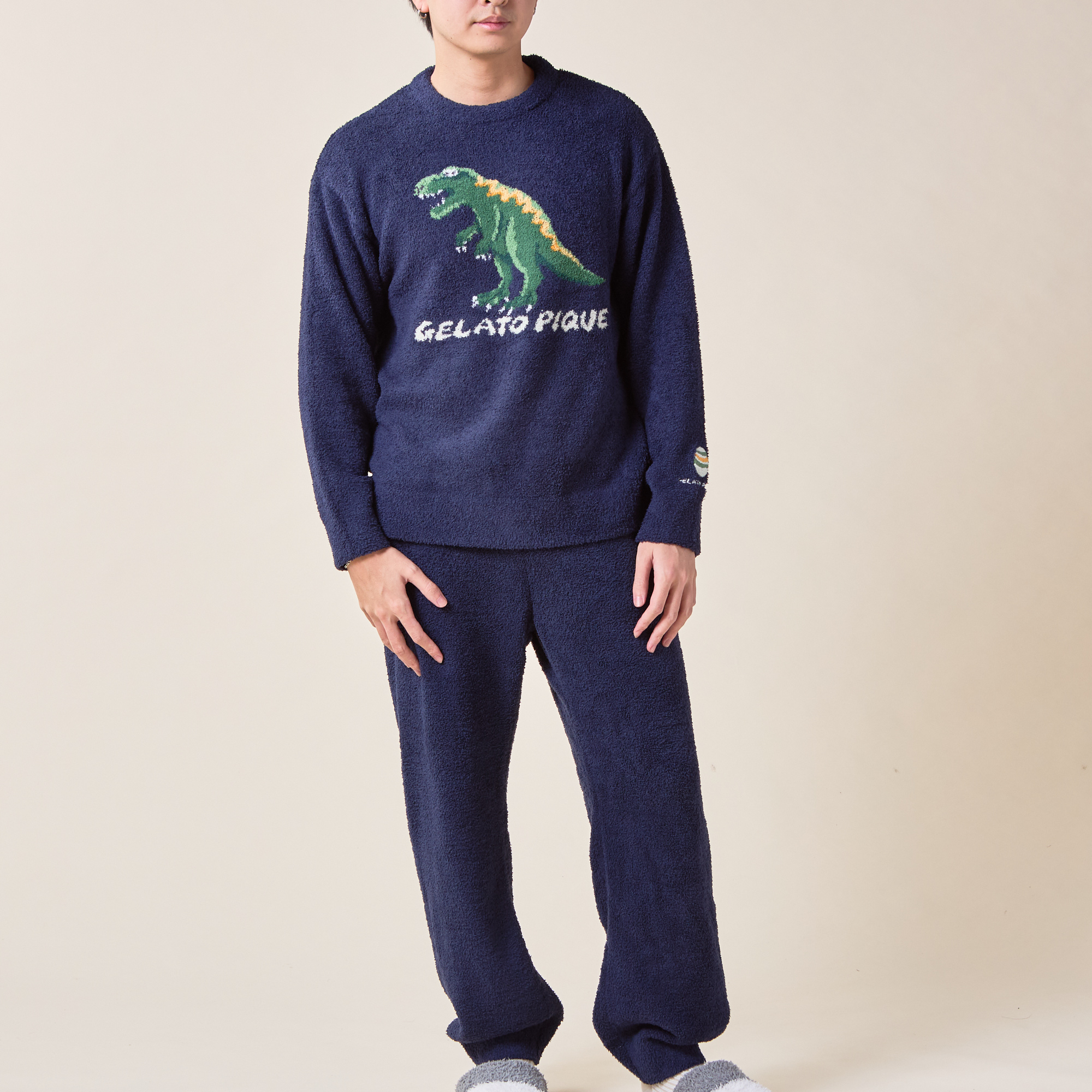 HOMME】パウダーダイナソーJQDプルオーバー＆ロングパンツ | gelato